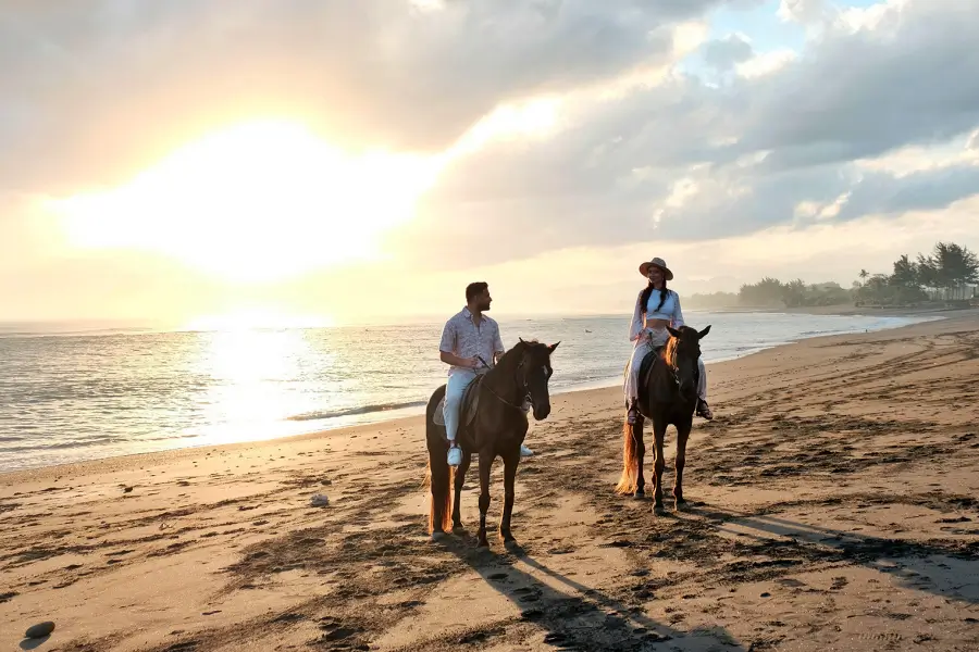 Bali Sunrise Horse Riding Saba Beach