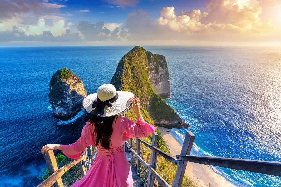 Kelingking Cliff Nusa Penida